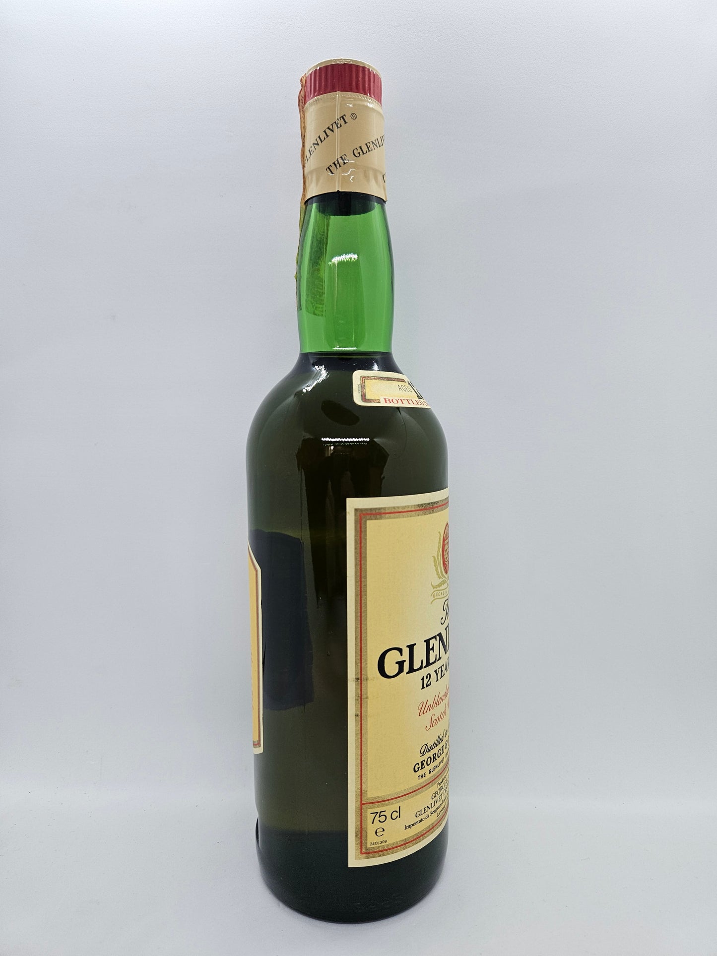 The Glenlivet 12 years o Unblended all Malt Scotch Whisky St. Andrews