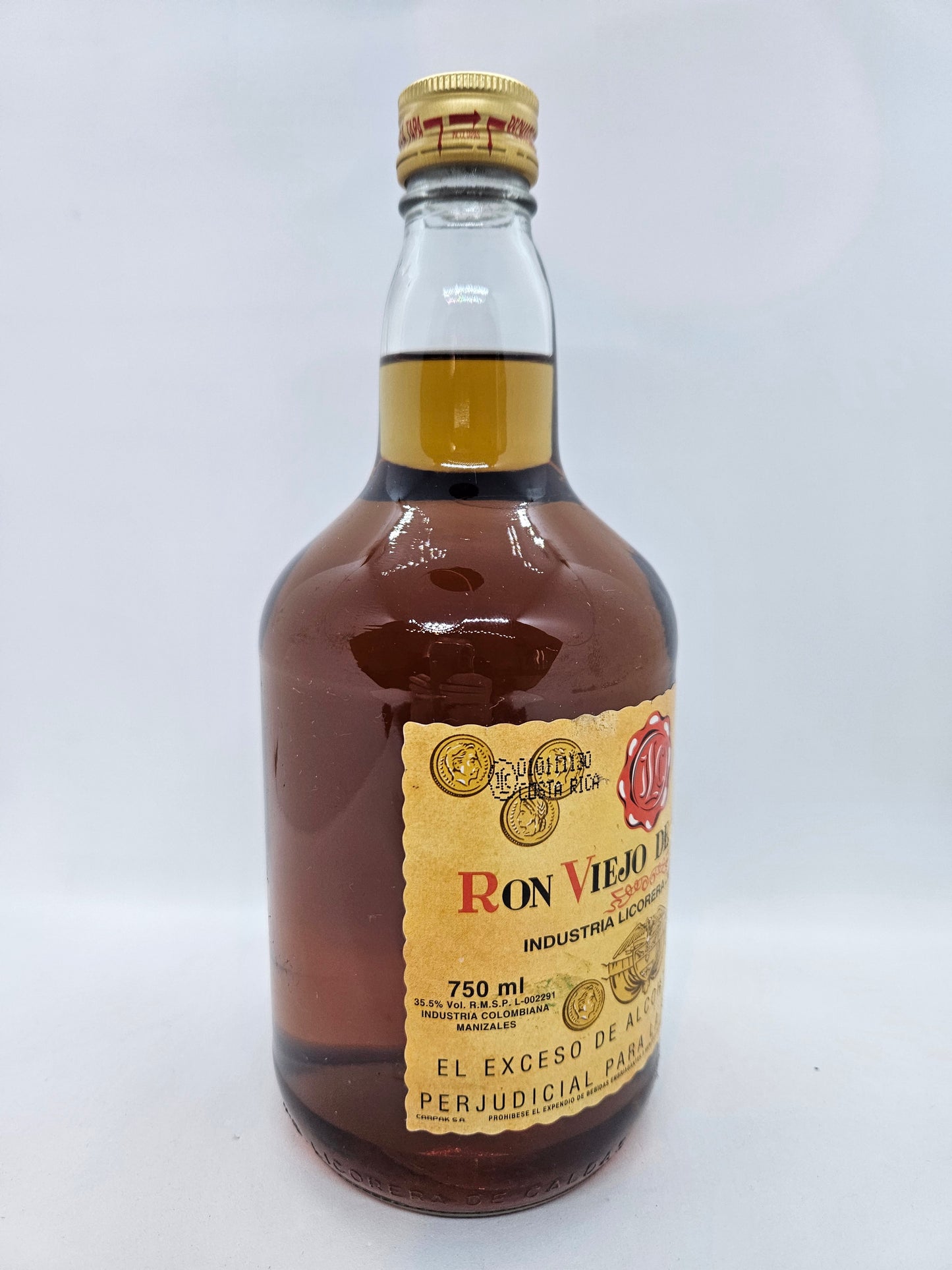 Ron Viejo de Caldas tre anos rum
