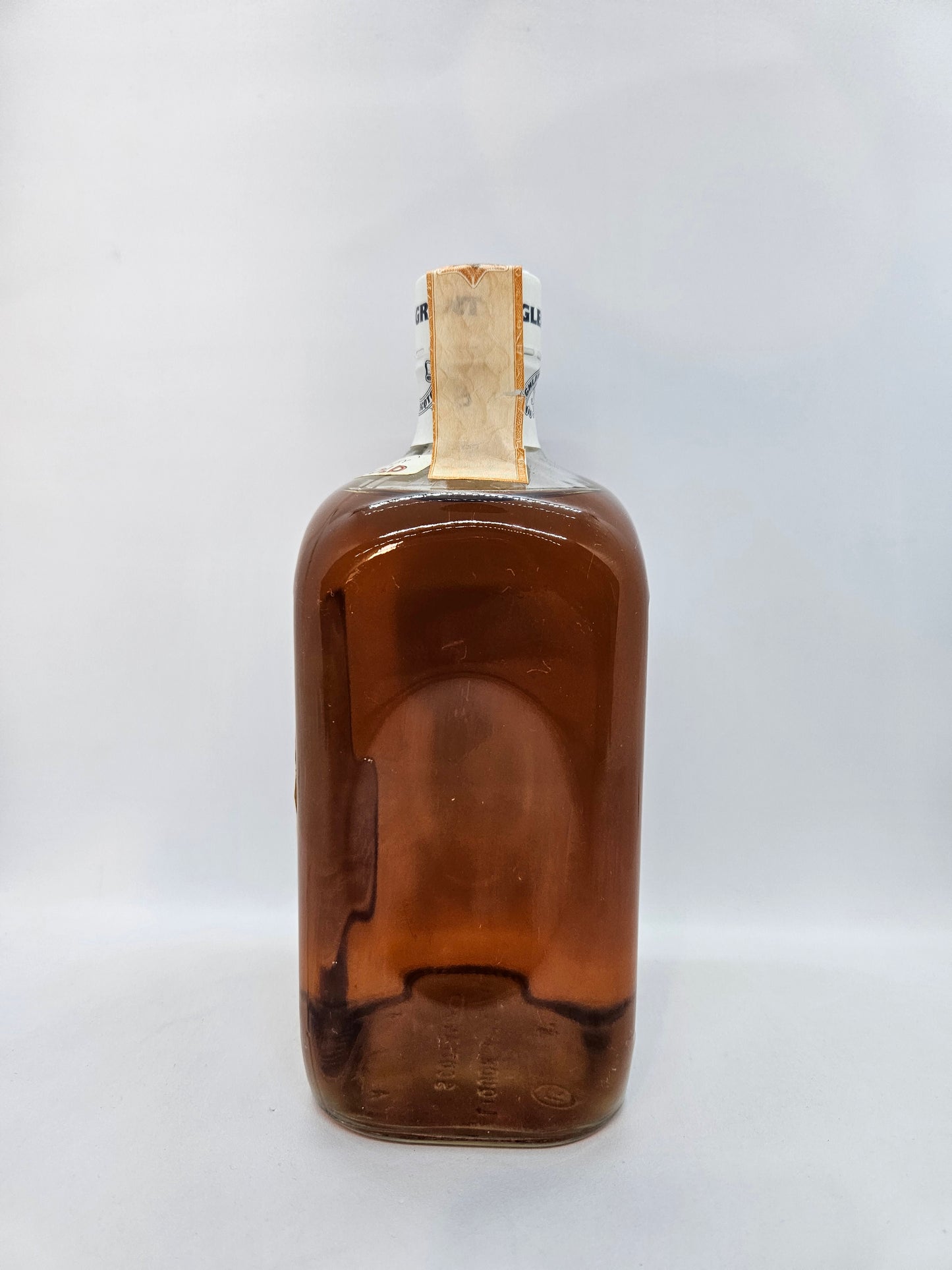 Glen Grant 10 years old highland malt scotch whisky