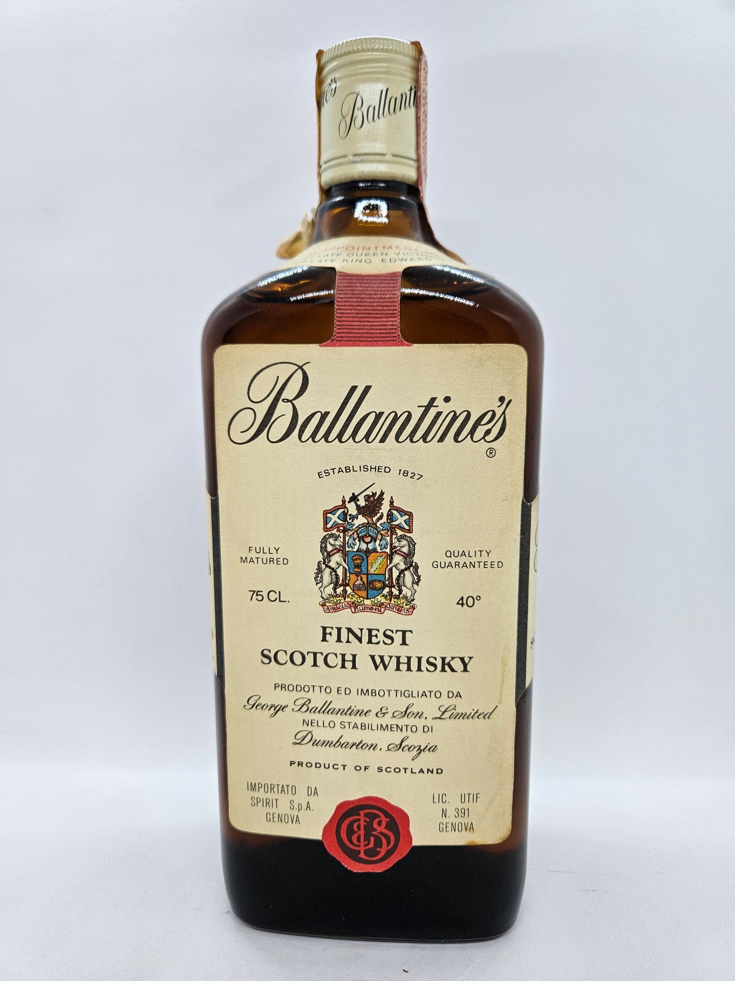Ballantine's finest blended scotch whisky