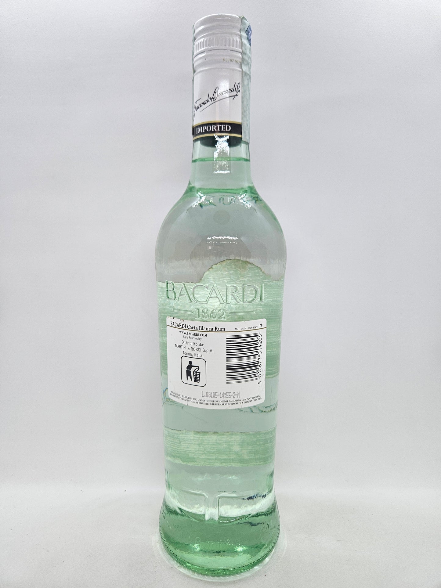 Bacardi Superior ron carta blanca cubano rum