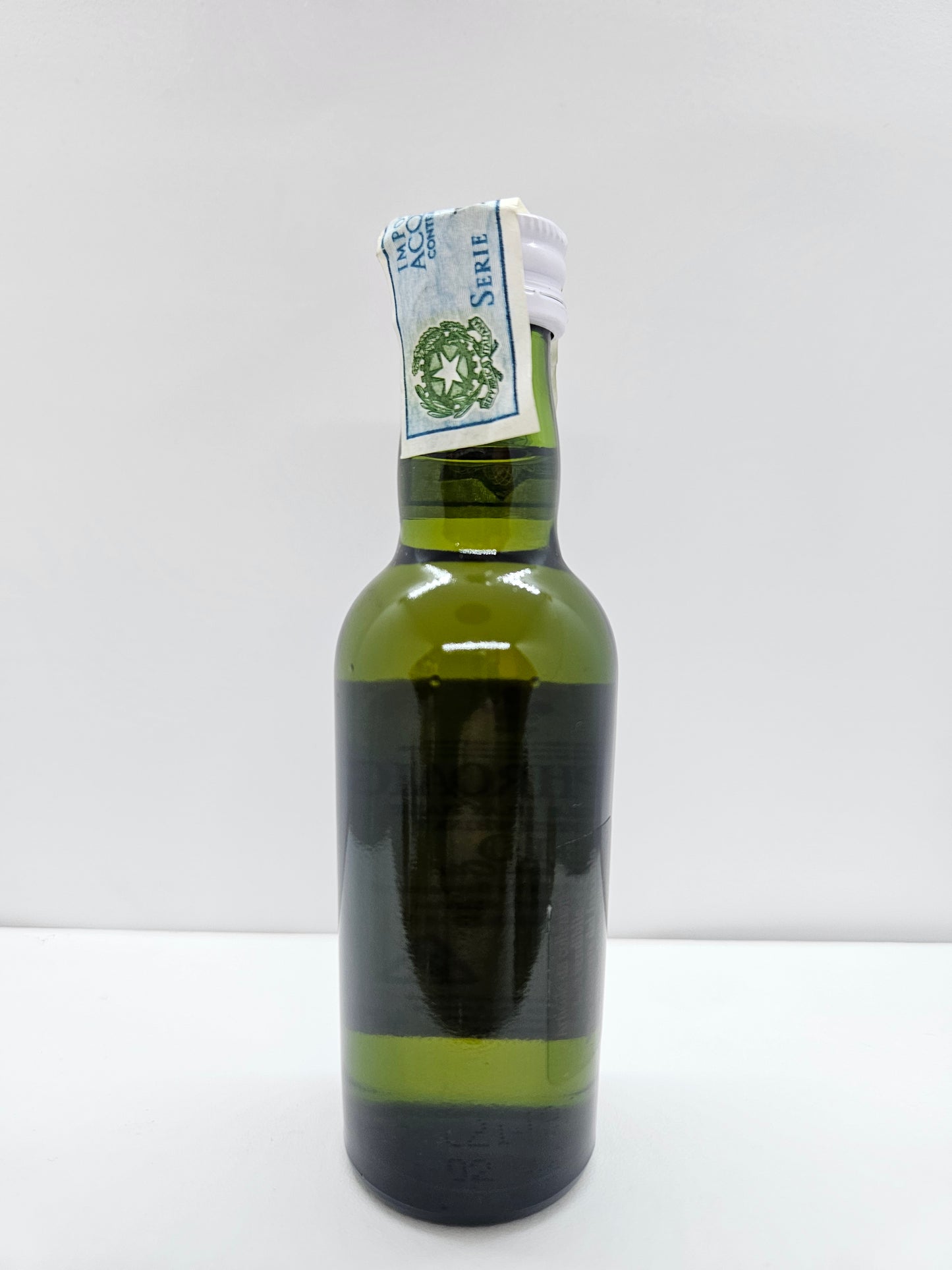 Laphroaig 10 years old Single Islay malt Scotch Whisky miniature/mignon
