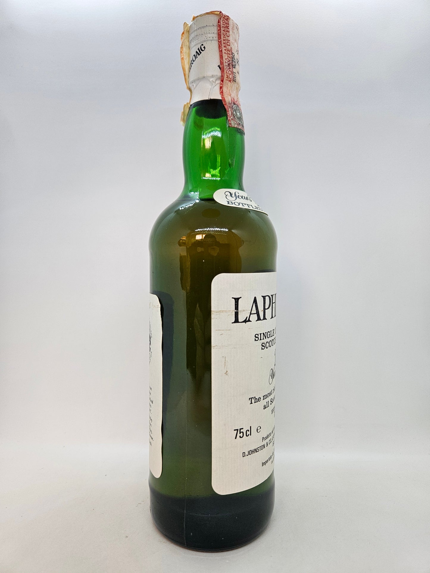 Laphroaig 10 years old Single Islay Malt Scotch Whisky
