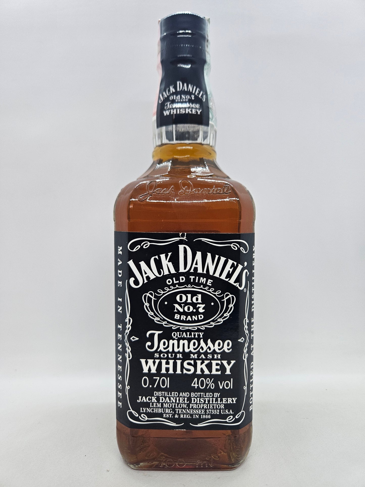 Jack Daniel's Old No. 7 Tennessee sour mash whiskey 2004