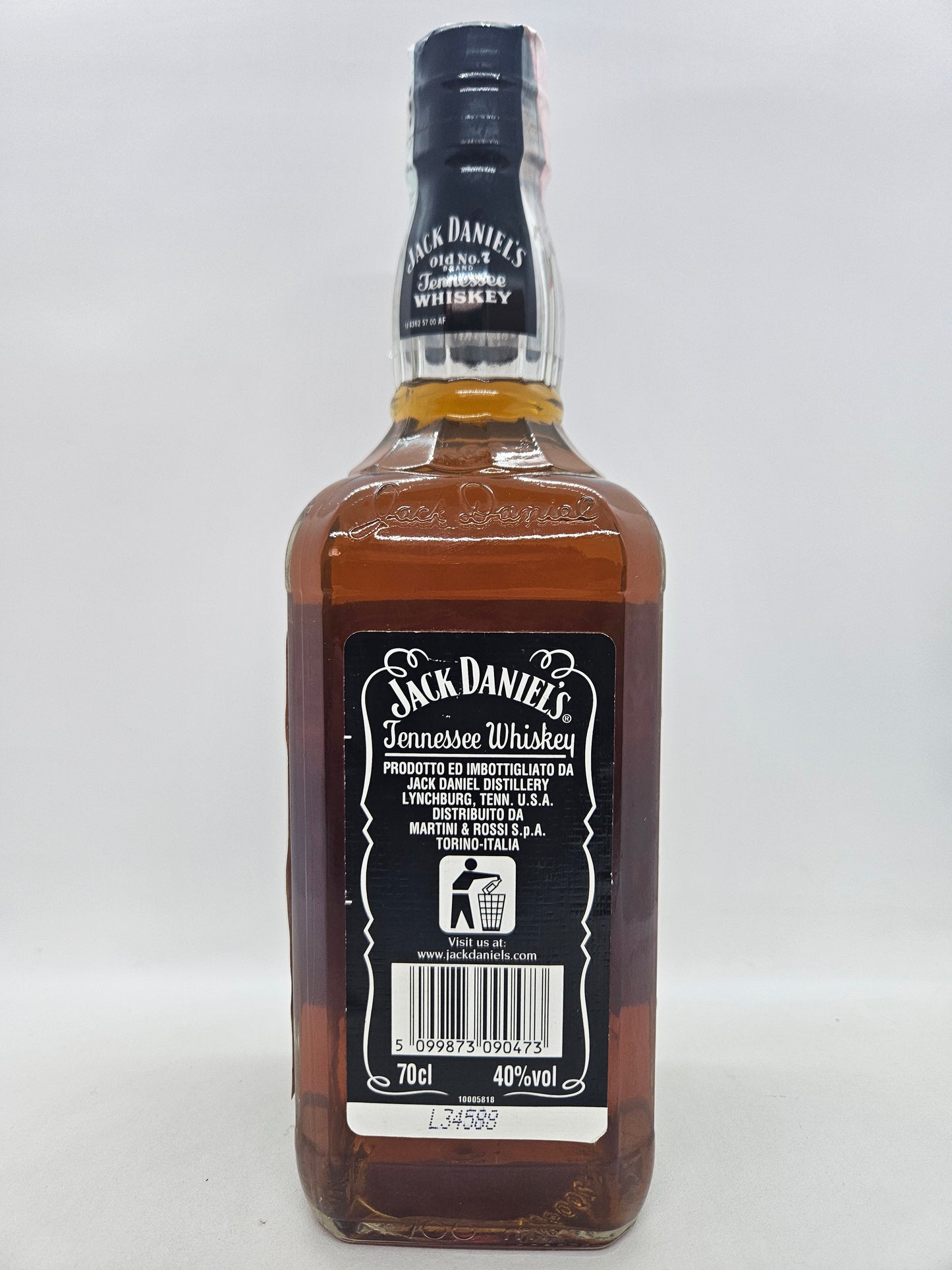 Jack Daniel's Old No. 7 Tennessee sour mash whiskey 2004