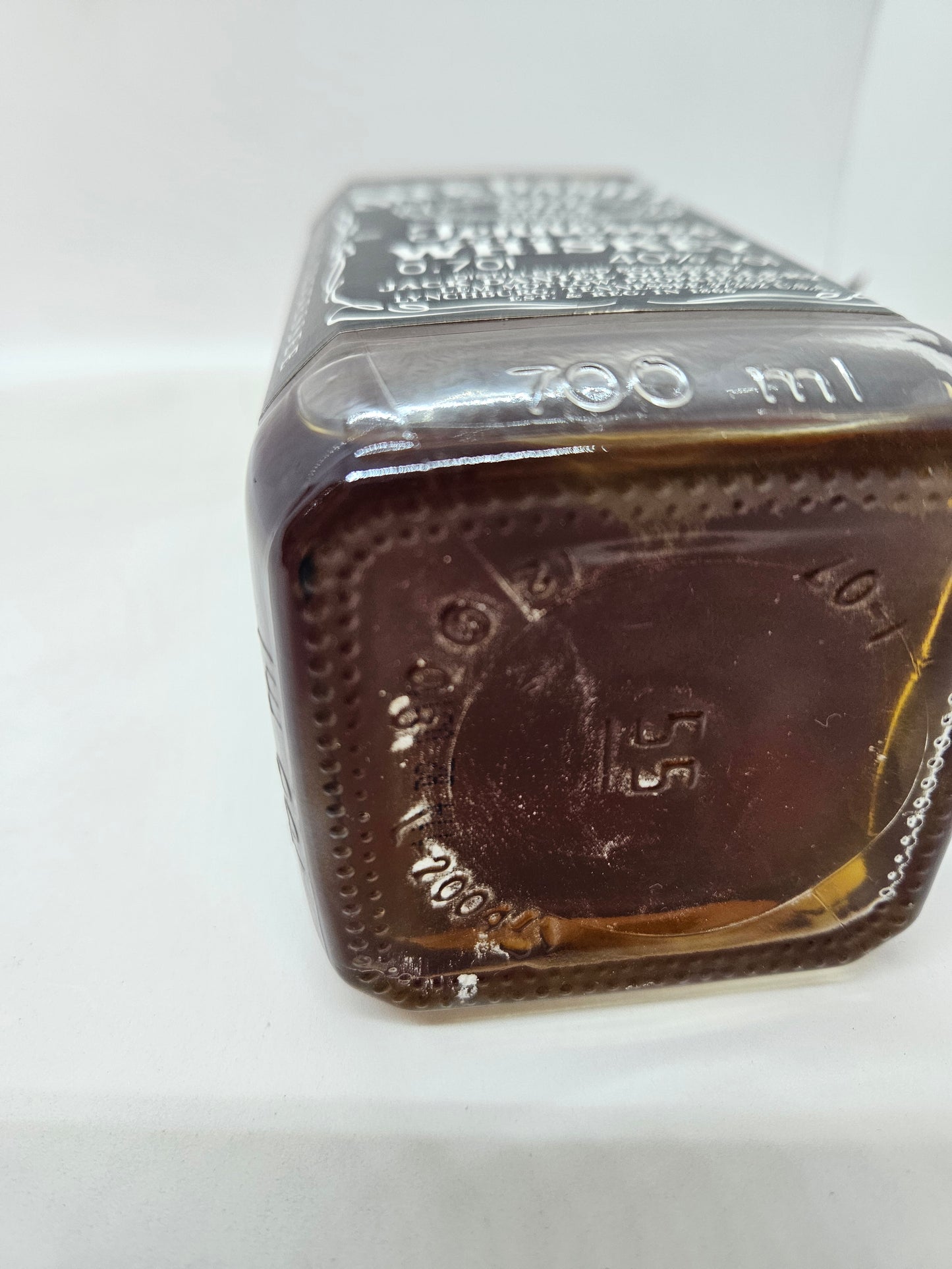 Jack Daniel's Old No. 7 Tennessee sour mash whiskey 2004