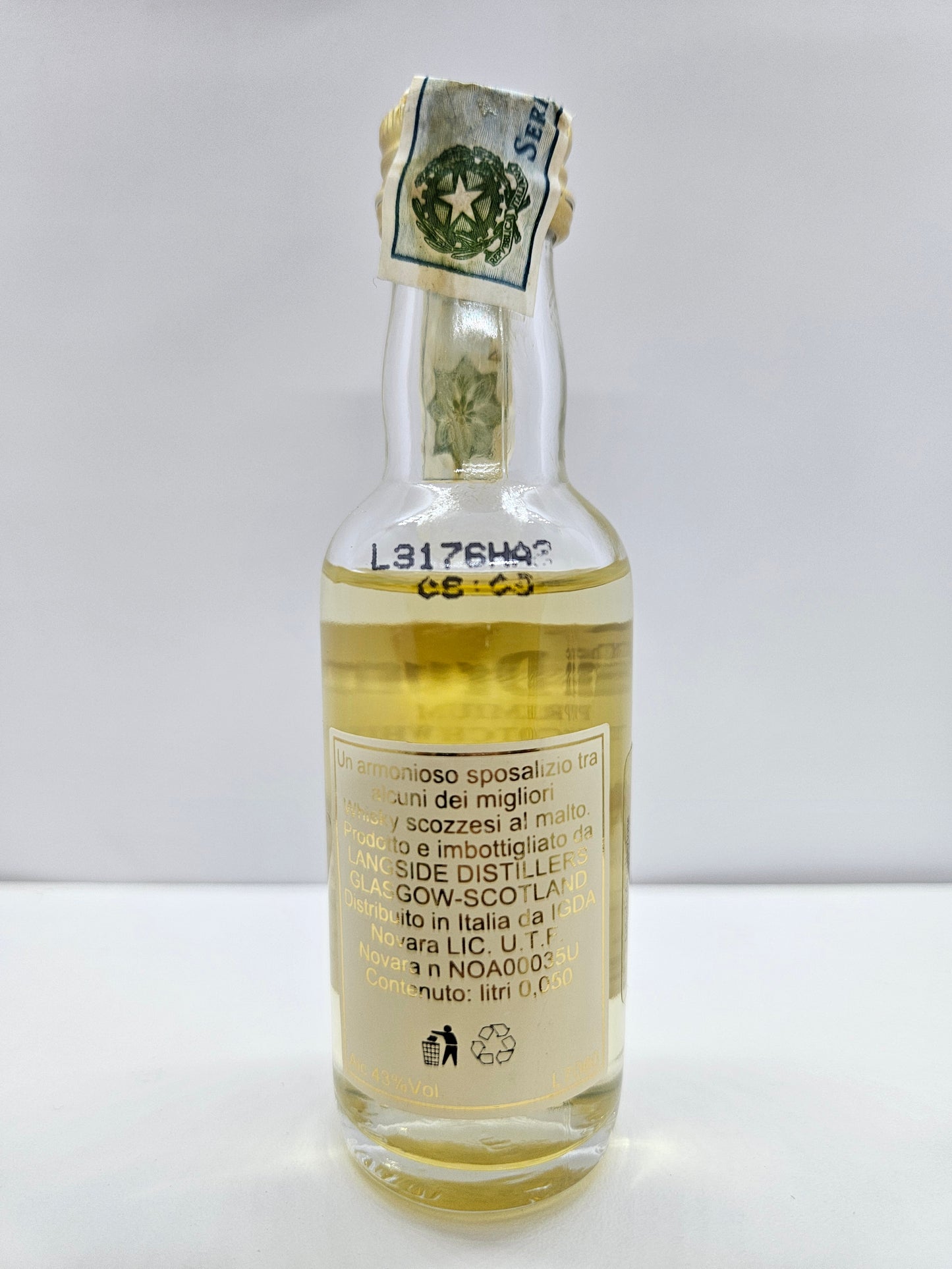 The Glen Drumm premium malt scotch whisky