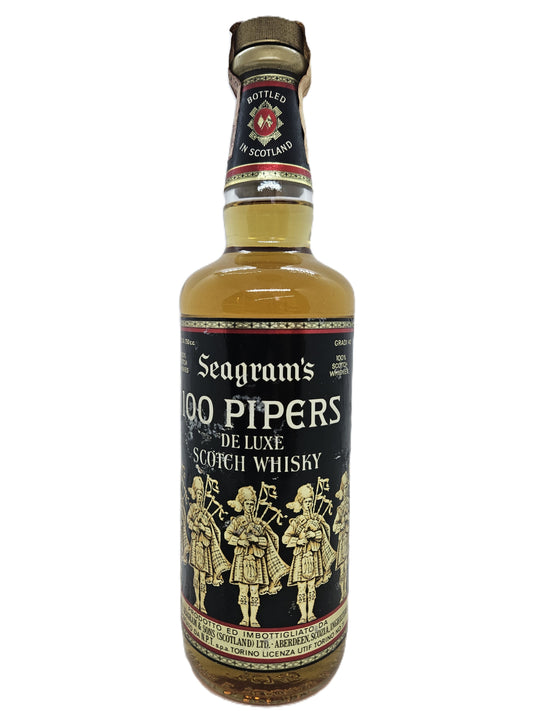100 Pipers de luxe scotch whisky