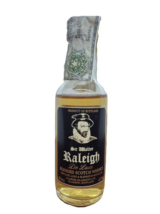 Sir Walter Raleigh scotch whisky miniature/mignon