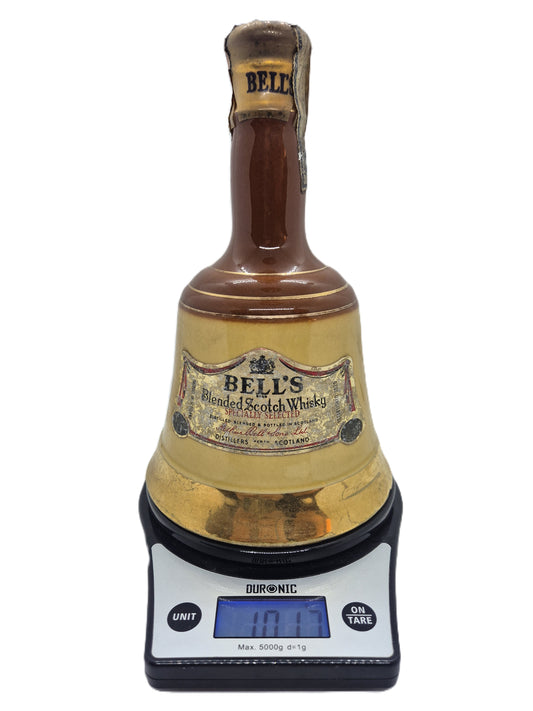 Bell's blended Scotch Whisky 50 Cl. 43% ceramic decanter